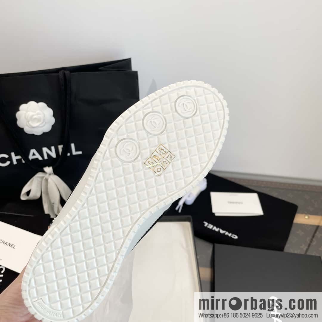 CHANEL Xiaoxiang Spring and summer color matching casual sports shoes