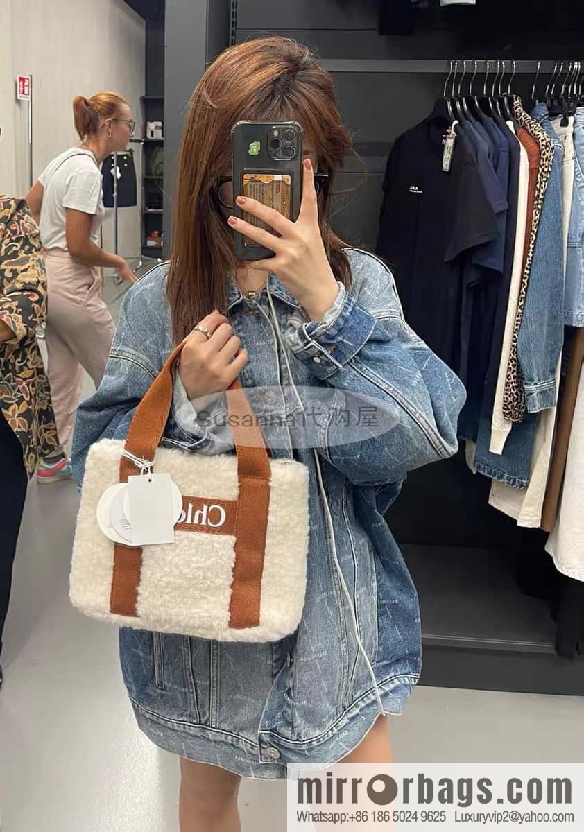 Chloe Woody Lamb Feather Tote Bag, Brown 25CM