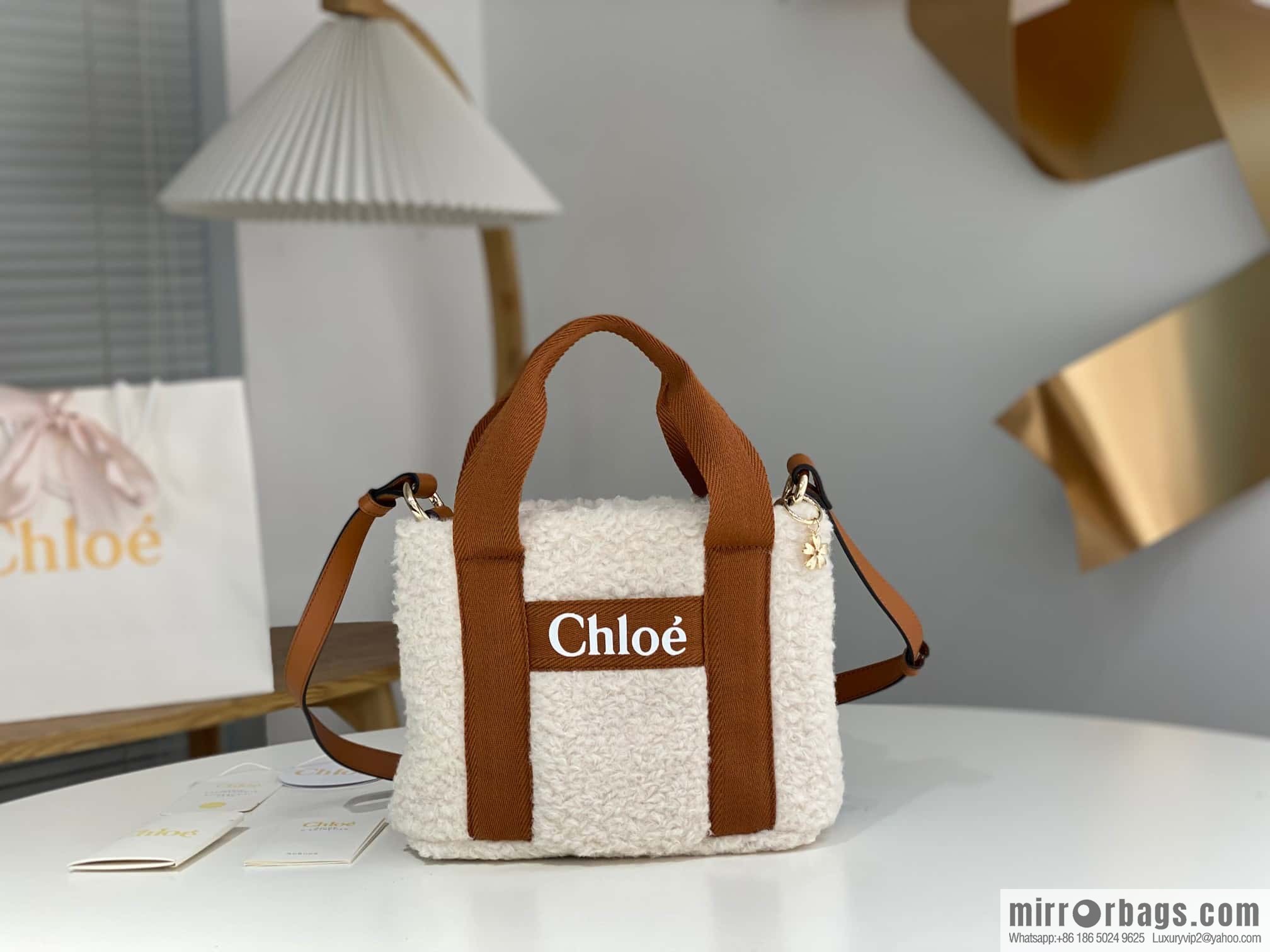 Chloe Woody Lamb Feather Tote Bag, Brown 25CM