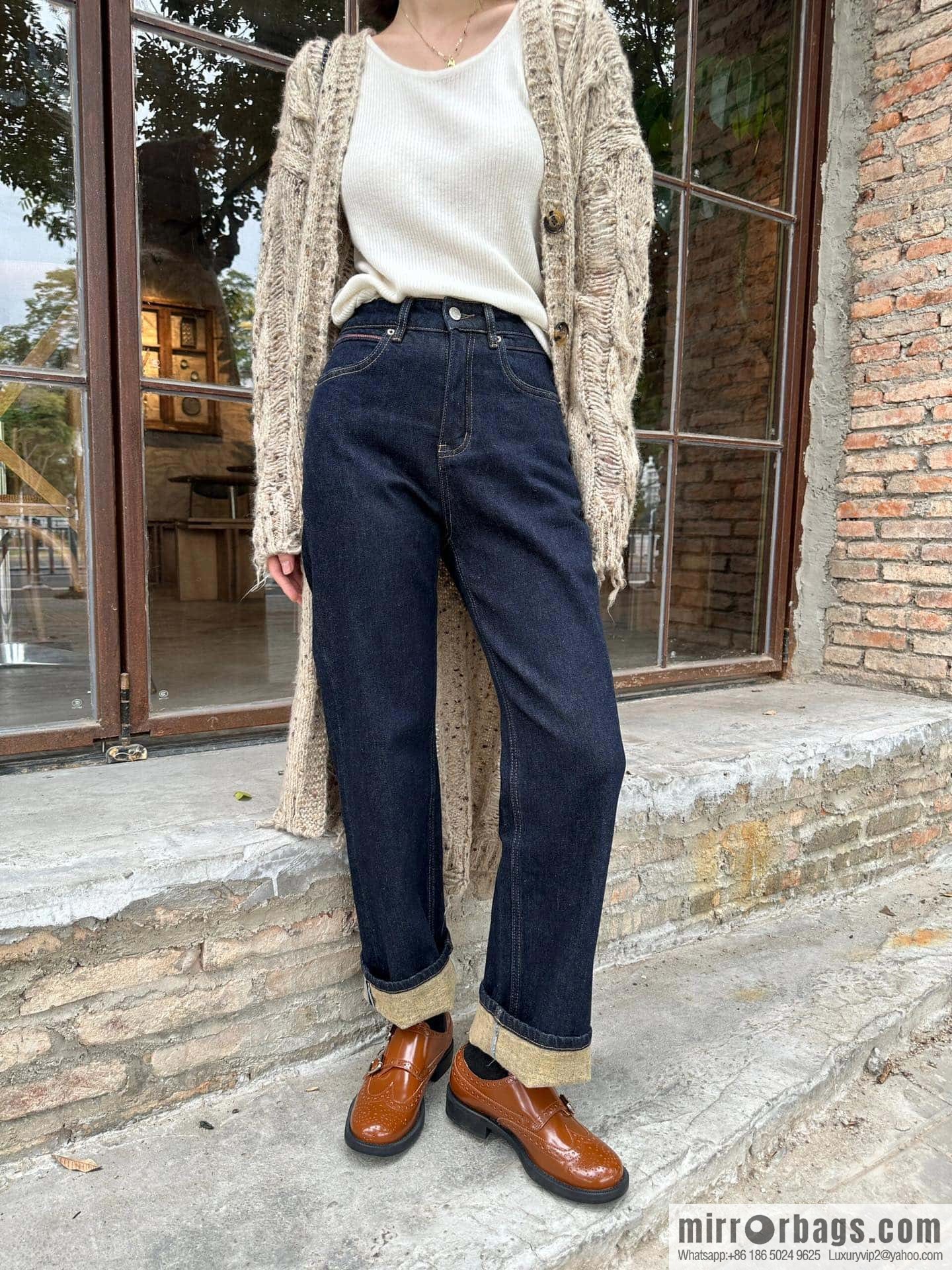 𝐂𝐡𝐮𝐫𝐜𝐡’𝐬 𝐱 𝐌𝐢𝐮 𝐌𝐢𝐮||𝟐𝟎𝟐𝟑 joint Brock carved Oxford small leather shoes