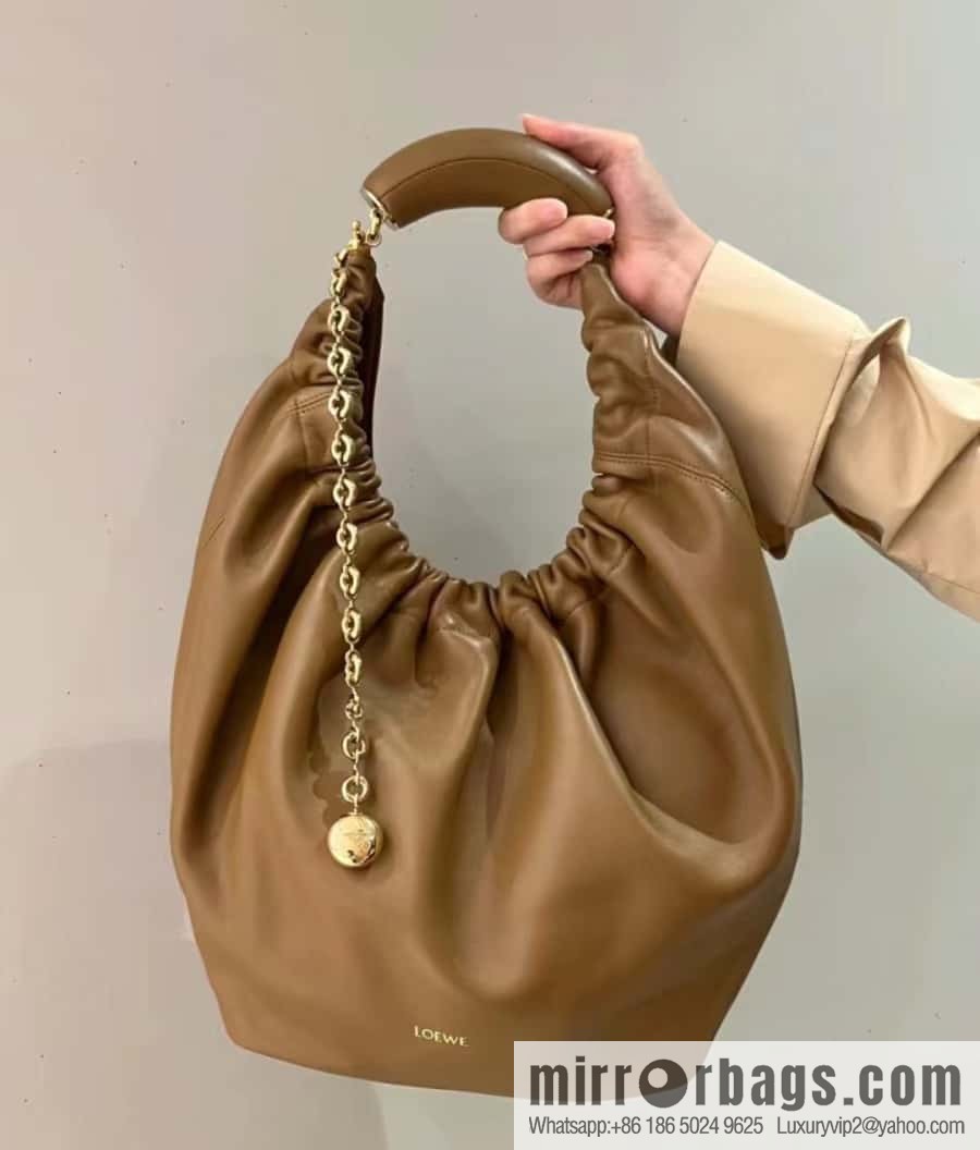 LOEWE Squeezed Underarm Bag 29.5CM Oak Brown