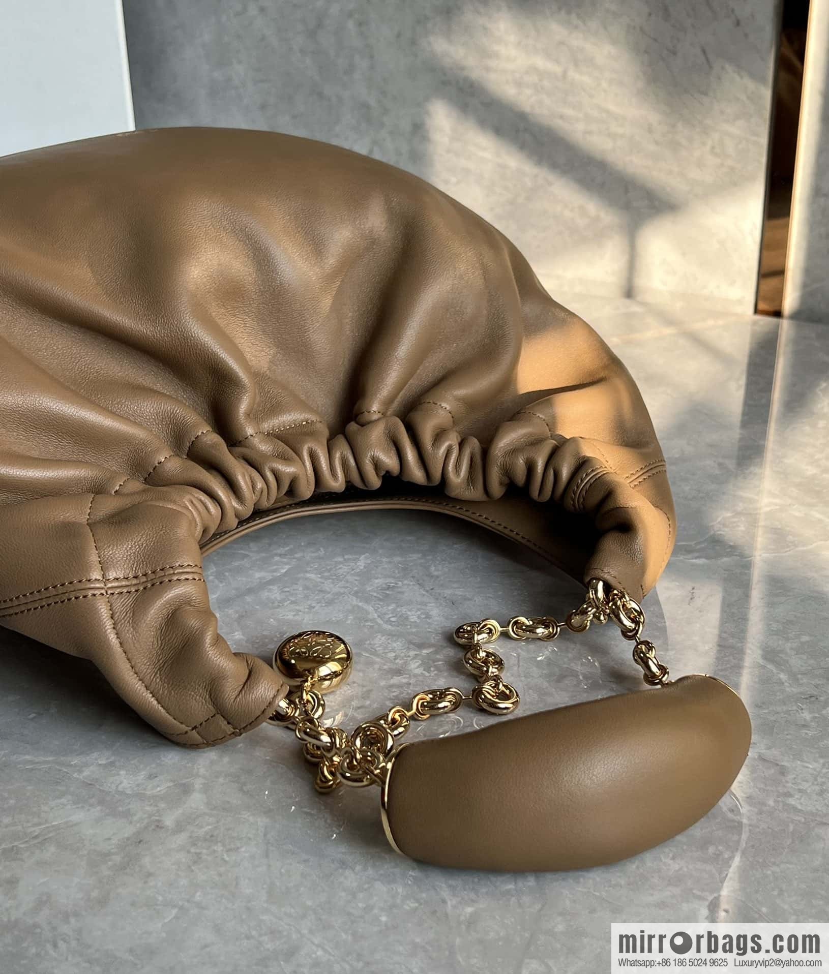 LOEWE Squeezed Underarm Bag 29.5CM Oak Brown