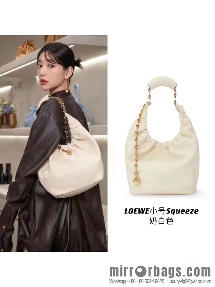 LOEWE Squeezed Underarm Bag 29.5CM White