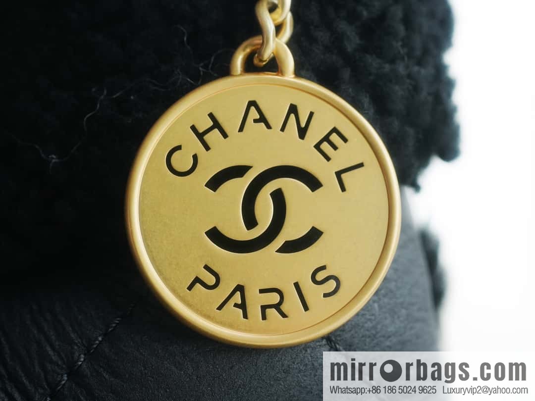 CHANEL Seasonal Limited Teddy Bear AS3261 black