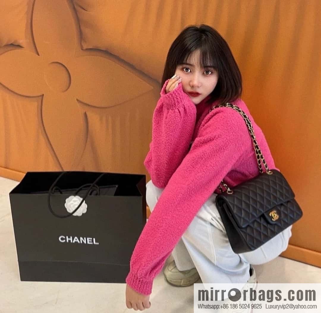 CHANEL 𝗖𝗙 𝗖𝗹𝗮𝘀𝘀𝗶𝗰 𝗙𝗹𝗮𝗽 medium classic mouth cover bag, black sheep gold ⚜️ genuine leather A01112