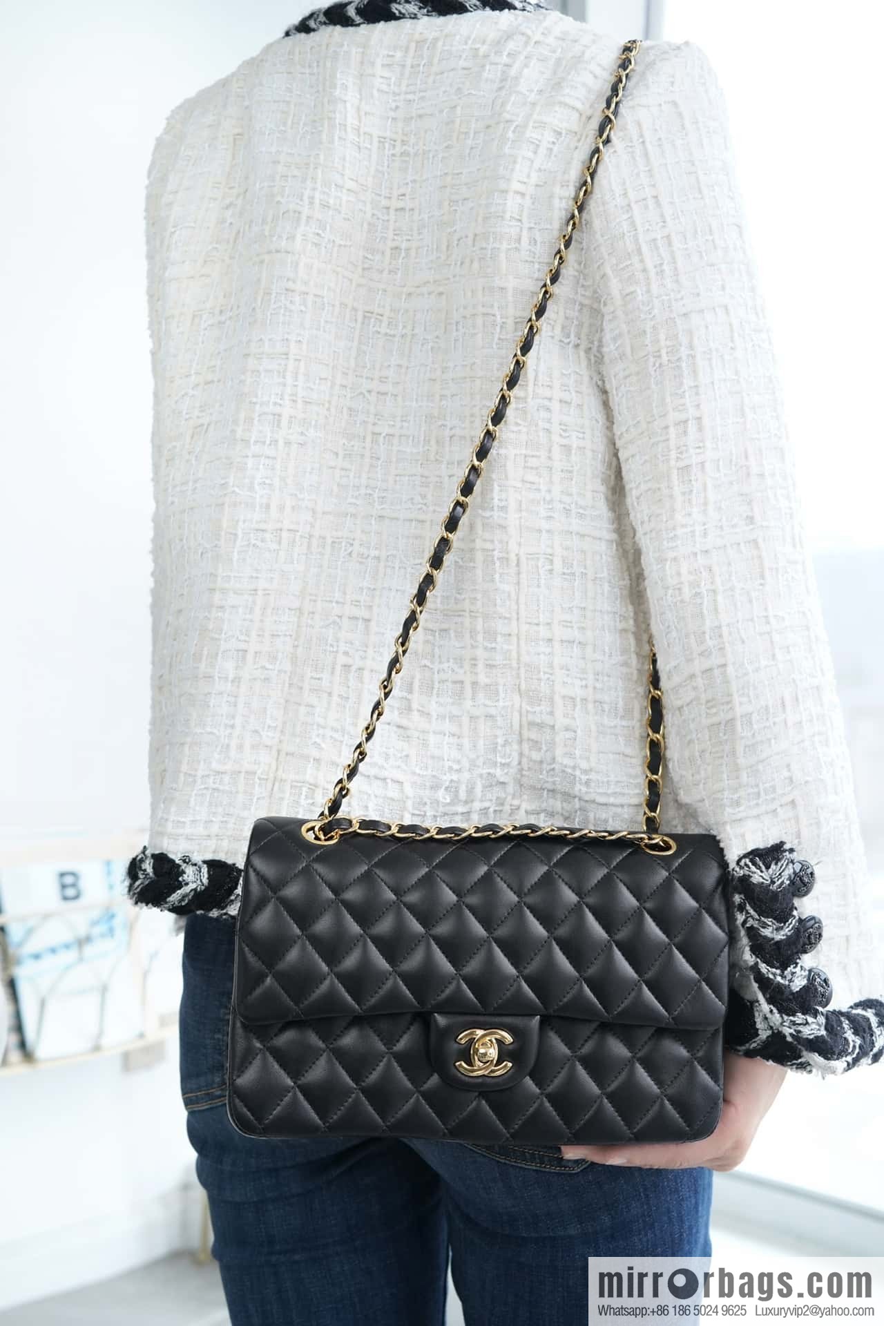 CHANEL 𝗖𝗙 𝗖𝗹𝗮𝘀𝘀𝗶𝗰 𝗙𝗹𝗮𝗽 medium classic mouth cover bag, black sheep gold ⚜️ genuine leather A01112