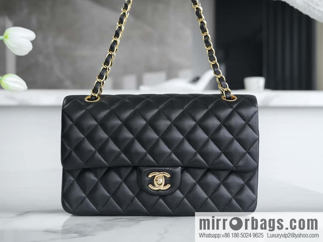 CHANEL 𝗖𝗙 𝗖𝗹𝗮𝘀𝘀𝗶𝗰 𝗙𝗹𝗮𝗽 medium classic mouth cover bag, black sheep gold ⚜️ genuine leather A01112