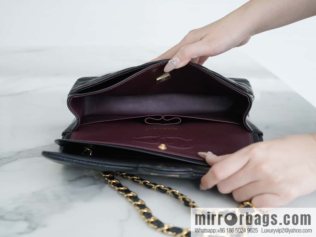 CHANEL 𝗖𝗙 𝗖𝗹𝗮𝘀𝘀𝗶𝗰 𝗙𝗹𝗮𝗽 medium classic mouth cover bag, black sheep gold ⚜️ genuine leather A01112