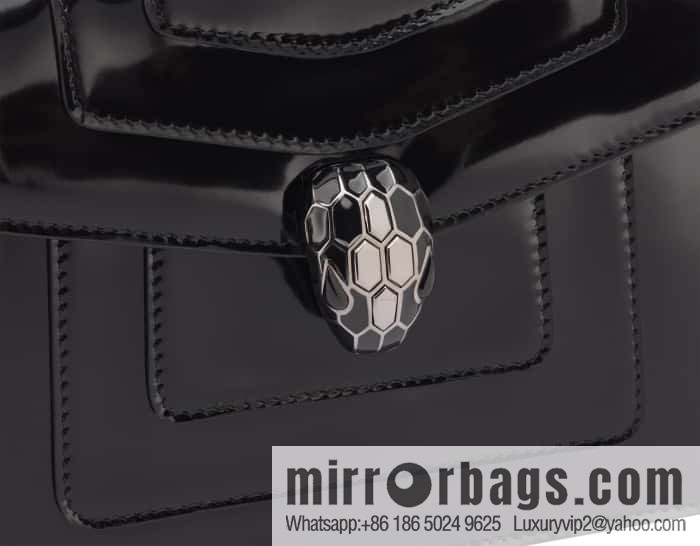 BVLGARI Bulgari SERPENTI FOREVER EAST-WEST series small shoulder bag 61879 black 20CM