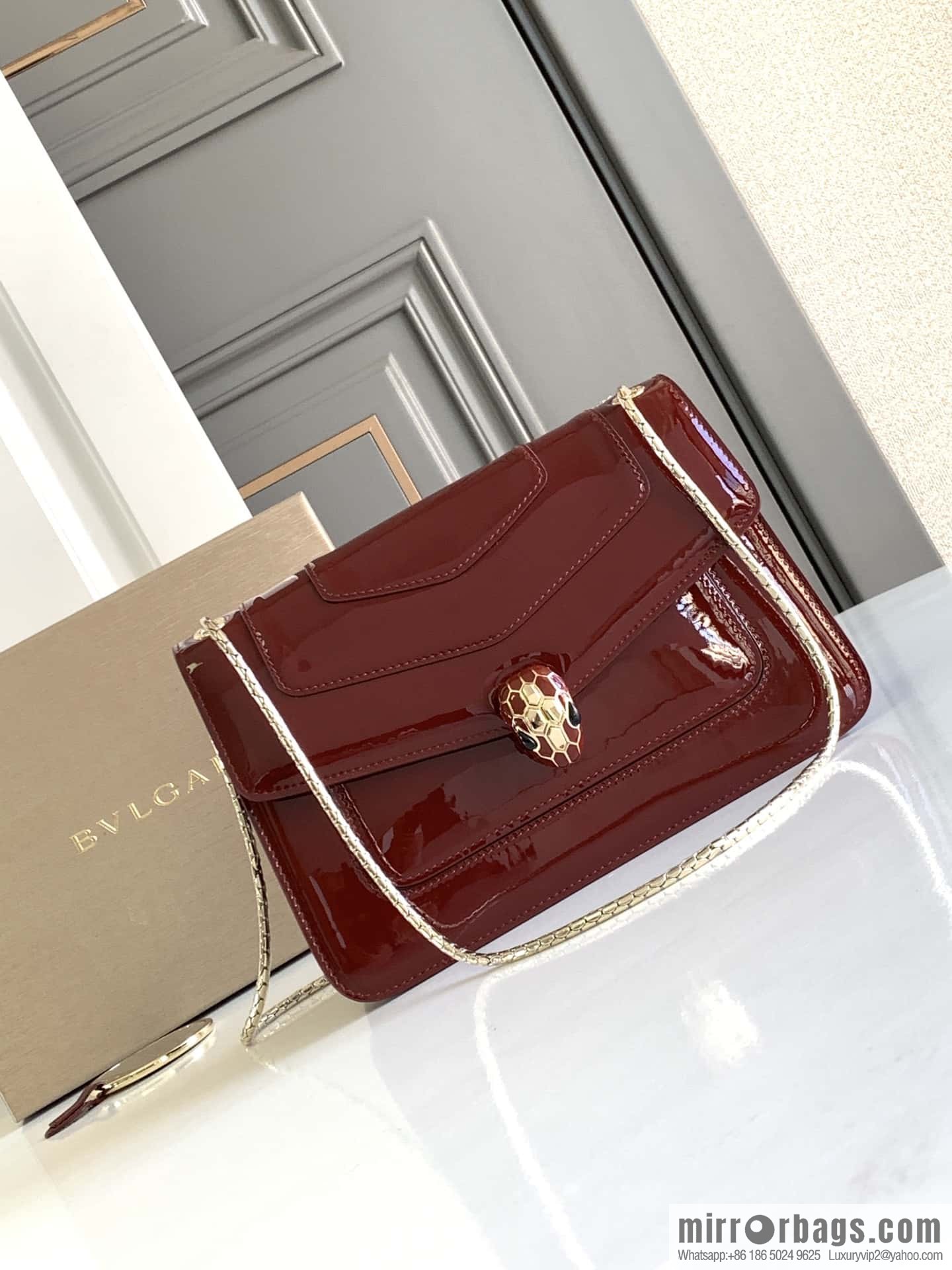 BVLGARI Bulgari SERPENTI FOREVER EAST-WEST Series 290323 Burgundy 25CM