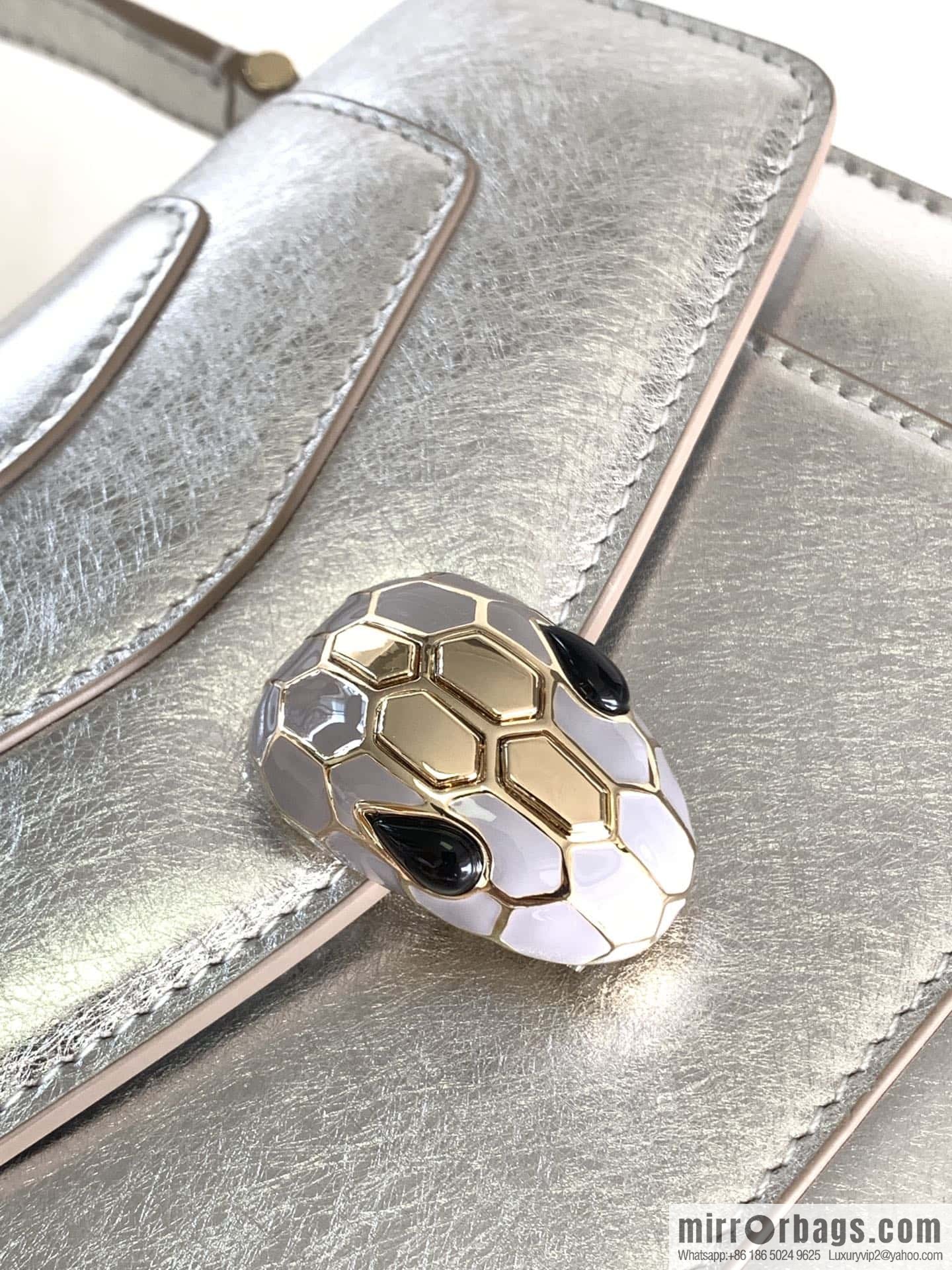 BVLGARI Bulgari Serpenti Forever 38329 silver 18CM