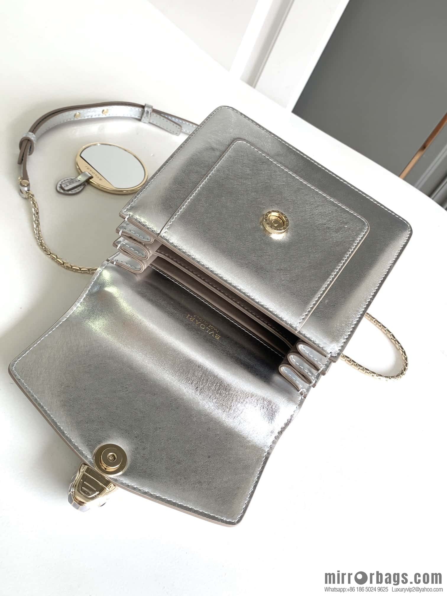 BVLGARI Bulgari Serpenti Forever 38329 silver 18CM