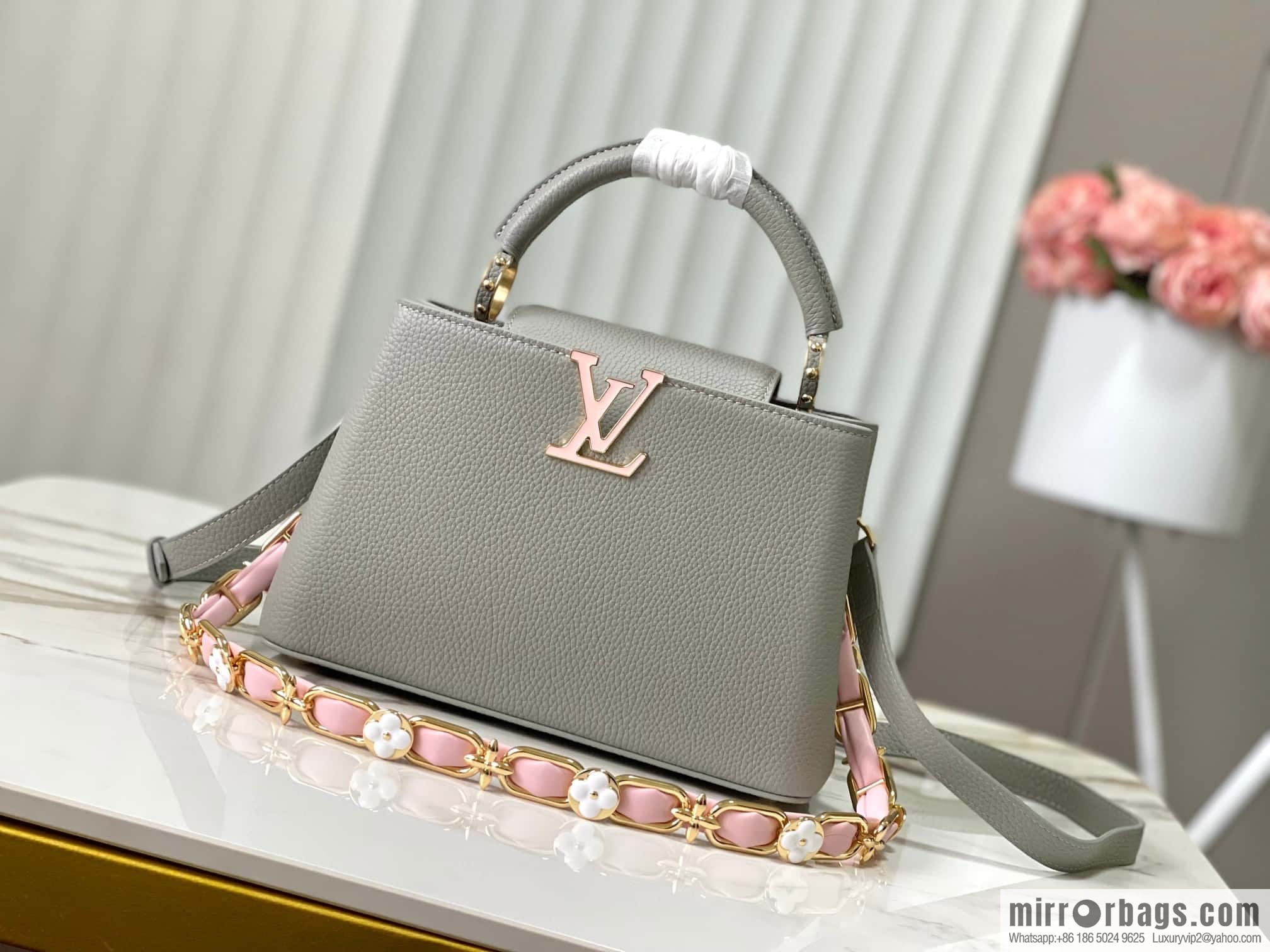 LV M23280 CAPUCINES BB handbag