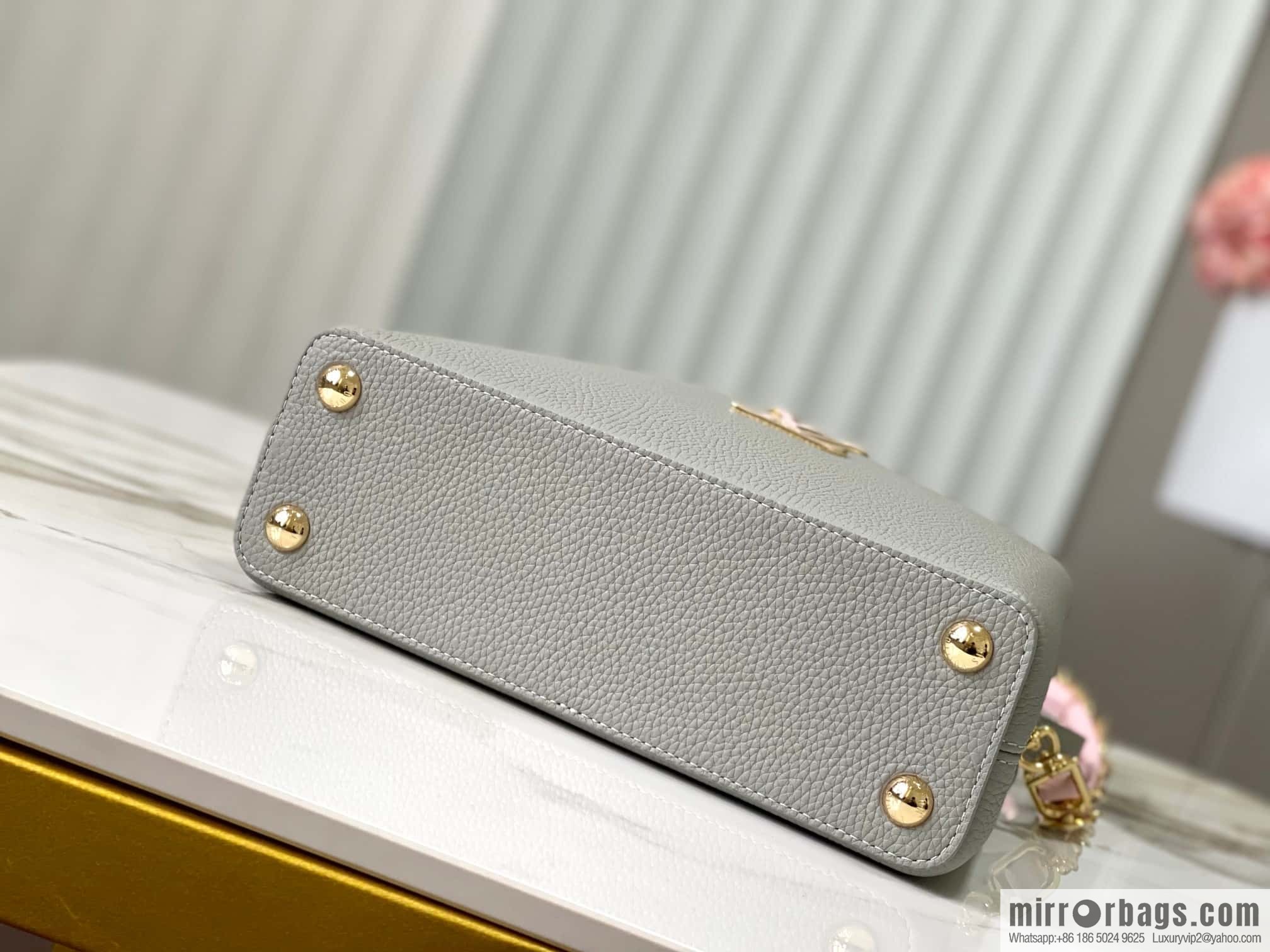 LV M23280 CAPUCINES BB handbag