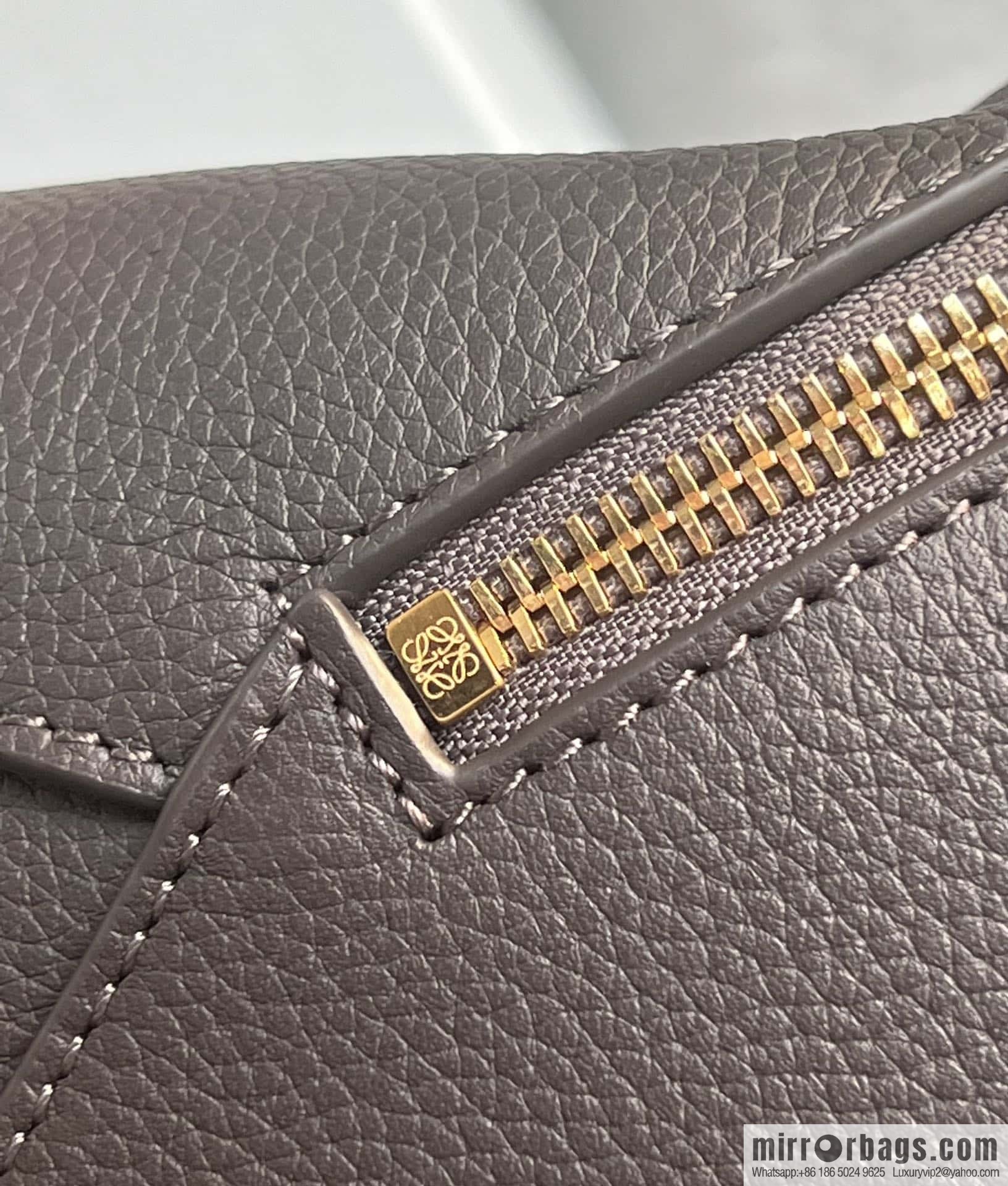 LOEWE puzzle geometric bag 24cm 0681 sand