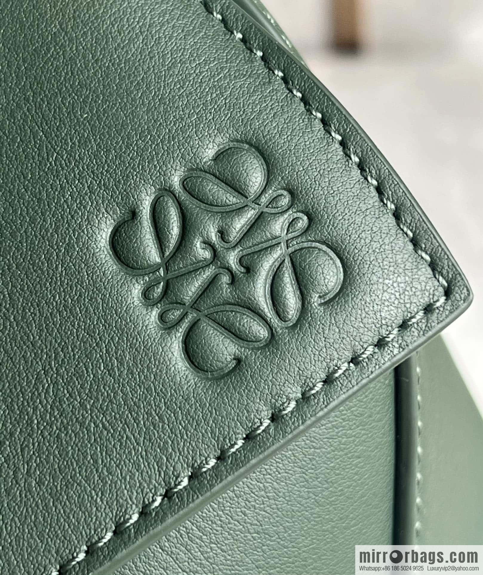 LOEWE puzzle geometric bag 24cm 0681 premium green