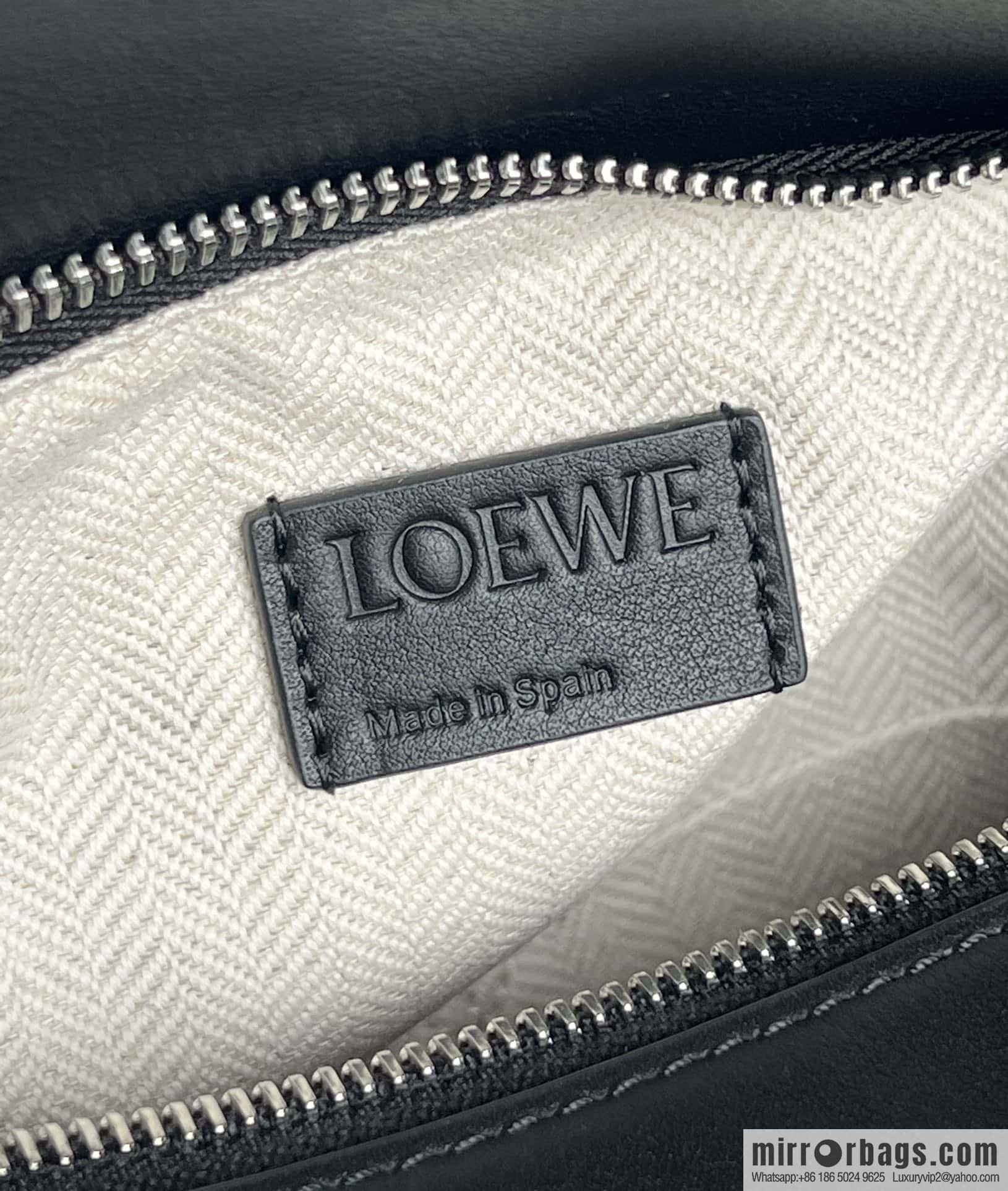 LOEWE puzzle 30CM 0533 black