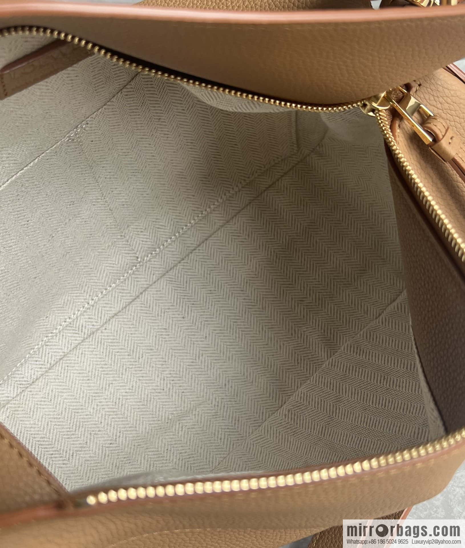 LOEWE puzzle 30CM 0533 apricot