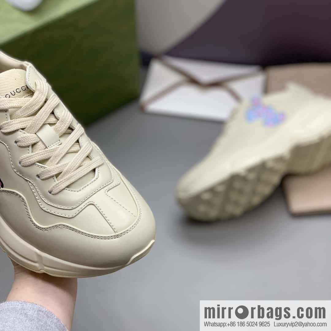 GUCCI women's retro sneakers
