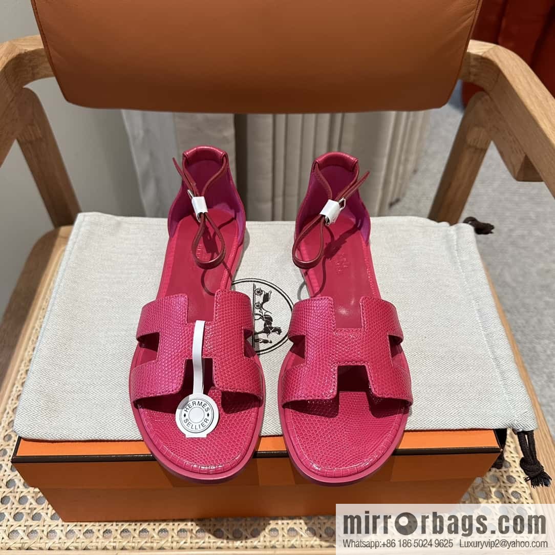 Hermès lizard leather new small sandals