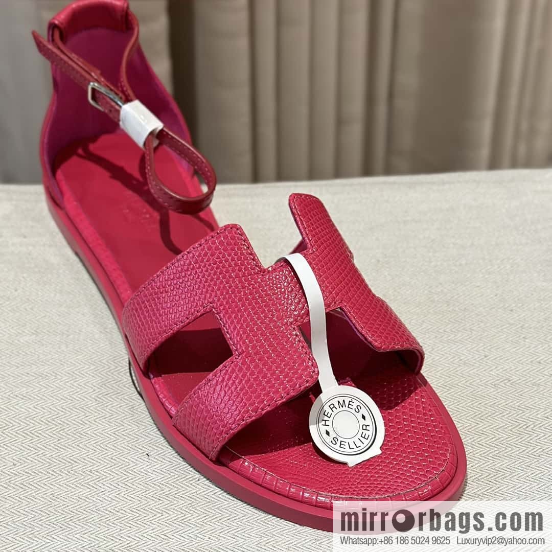 Hermès lizard leather new small sandals