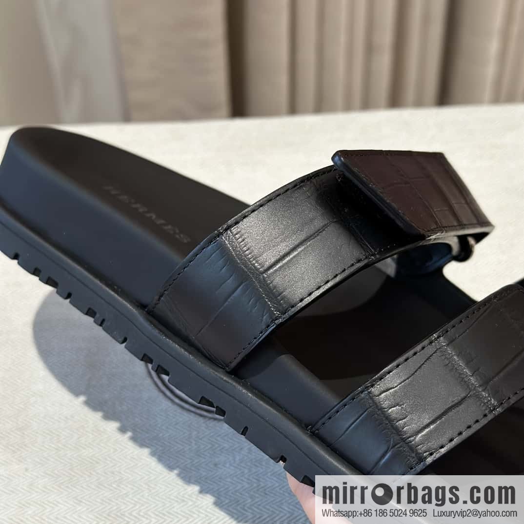 Hermès crocodile shoes