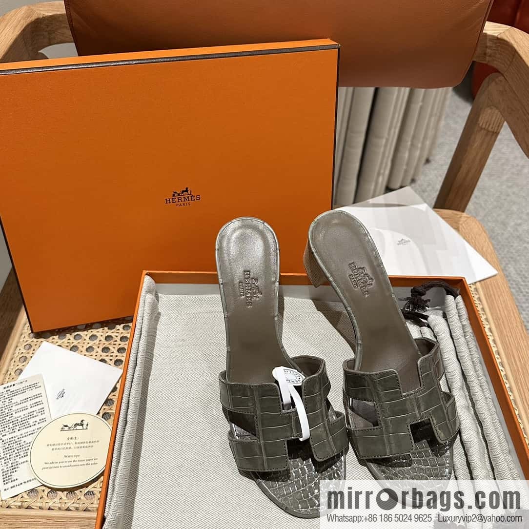Hermès Crocodile 🐊 slippers