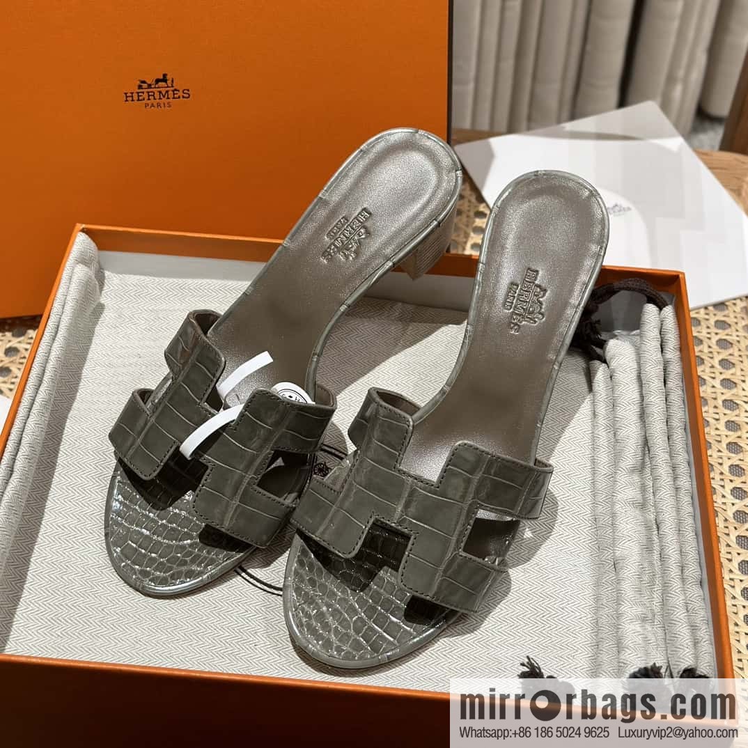 Hermès Crocodile 🐊 slippers