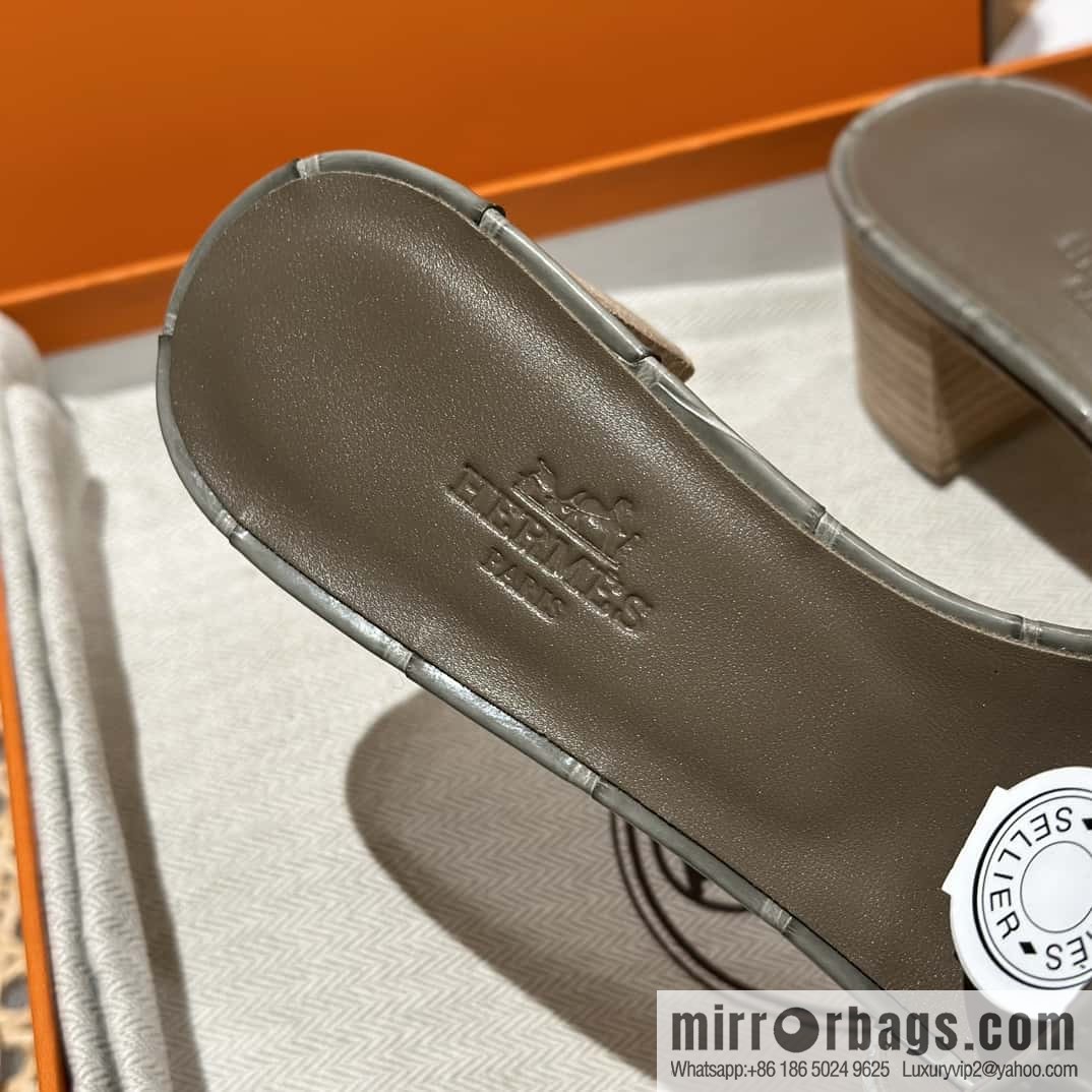 Hermès Crocodile 🐊 slippers