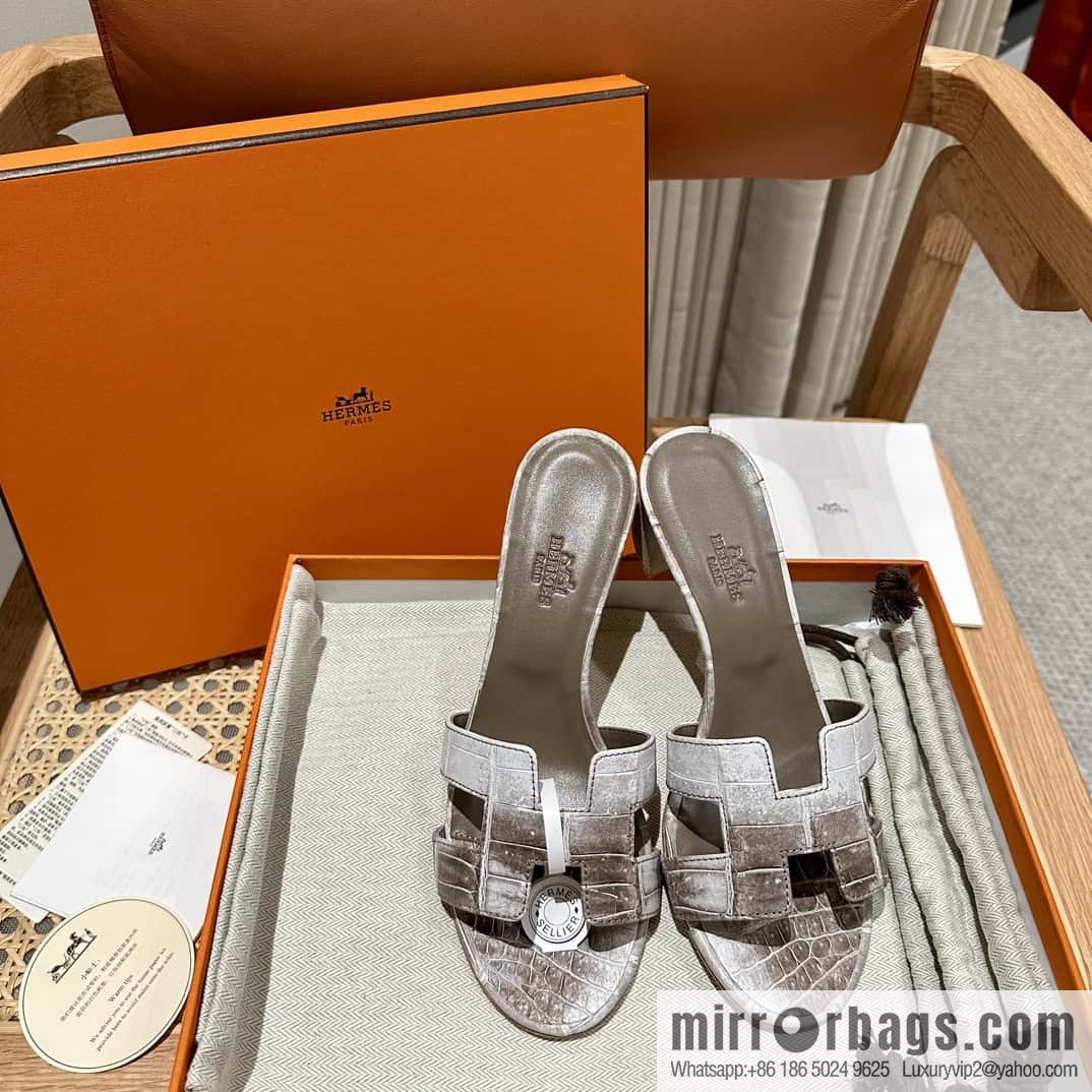 Hermès Crocodile 🐊 slippers
