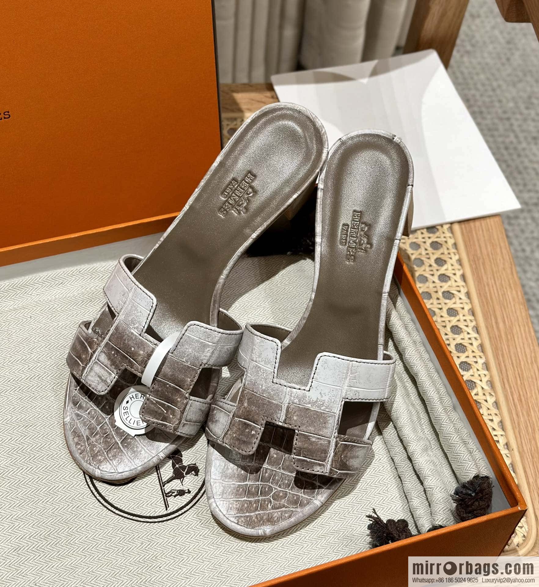 Hermès Crocodile 🐊 slippers