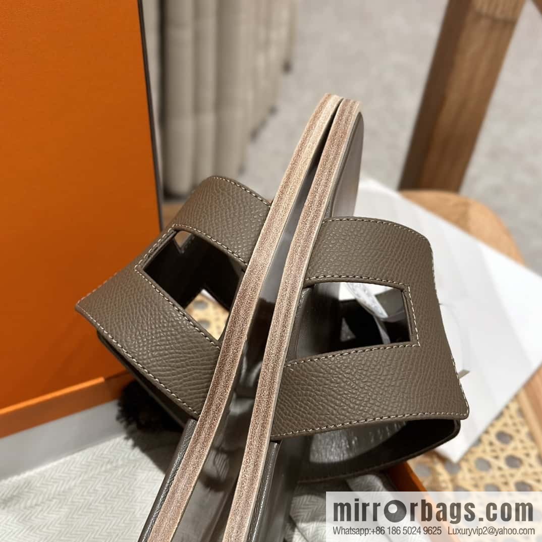 Hermès leather outsole H slippers