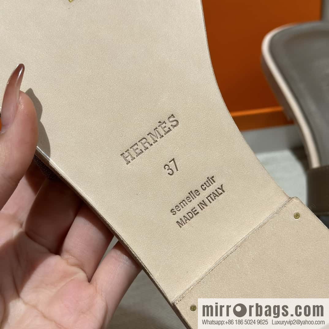 Hermès leather outsole H slippers