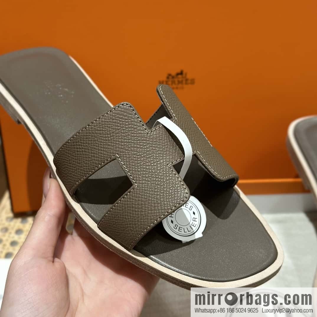 Hermès leather outsole H slippers