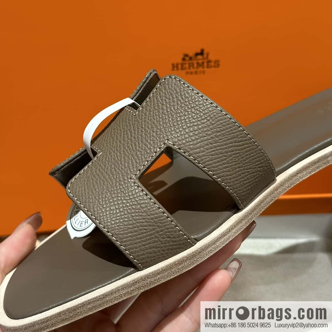 Hermès leather outsole H slippers