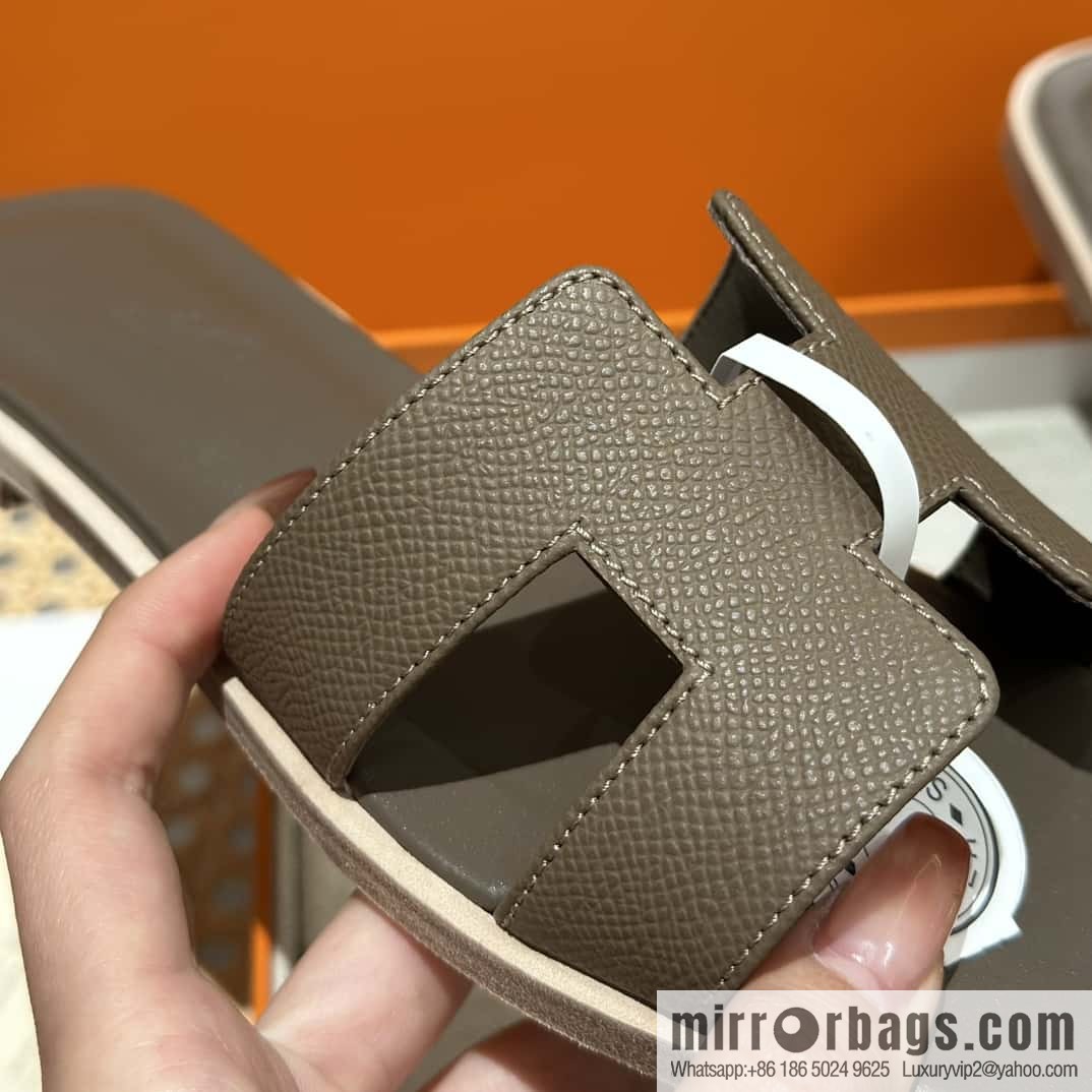 Hermès leather outsole H slippers