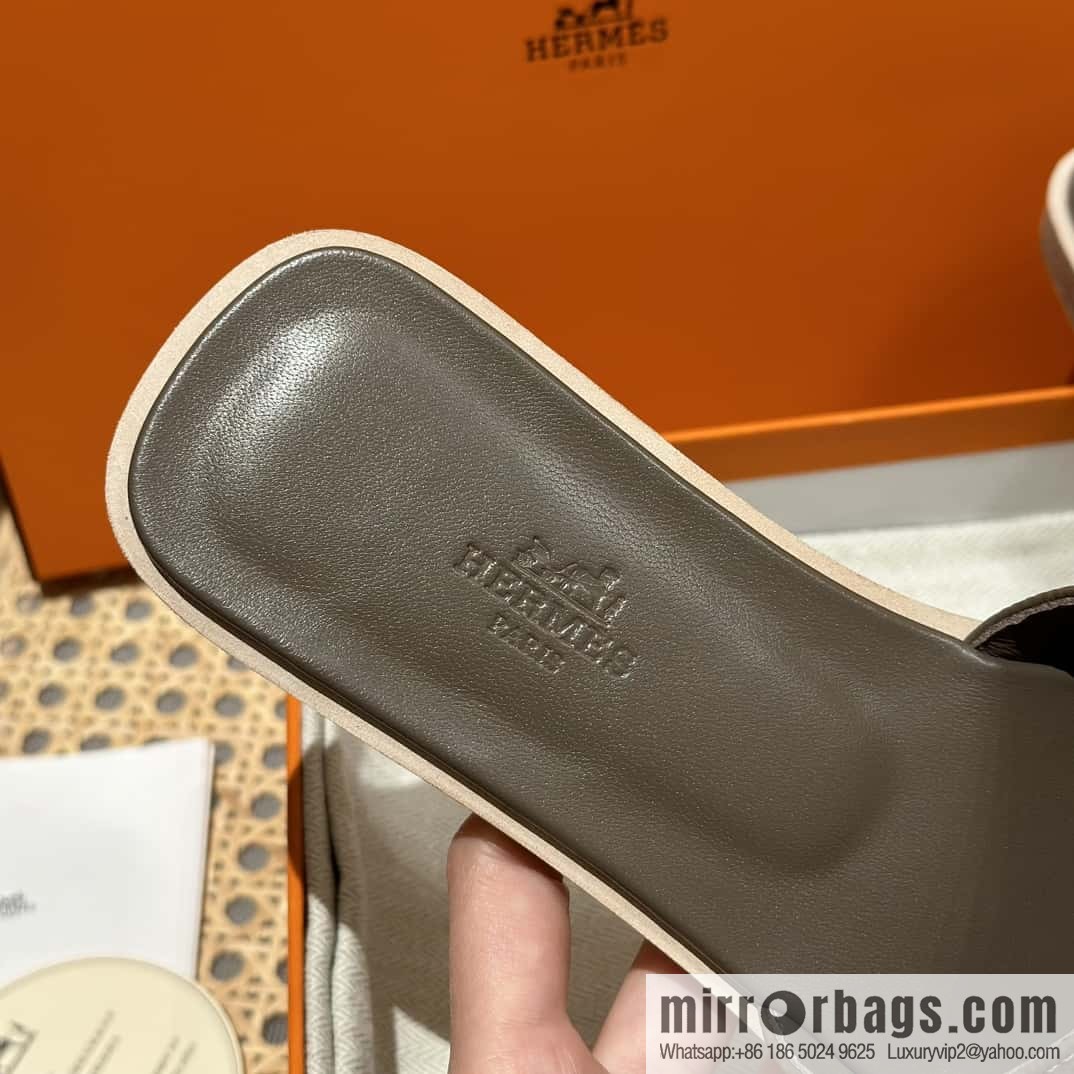Hermès leather outsole H slippers