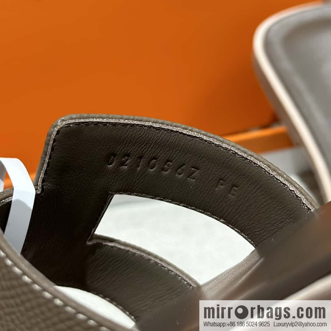 Hermès leather outsole H slippers