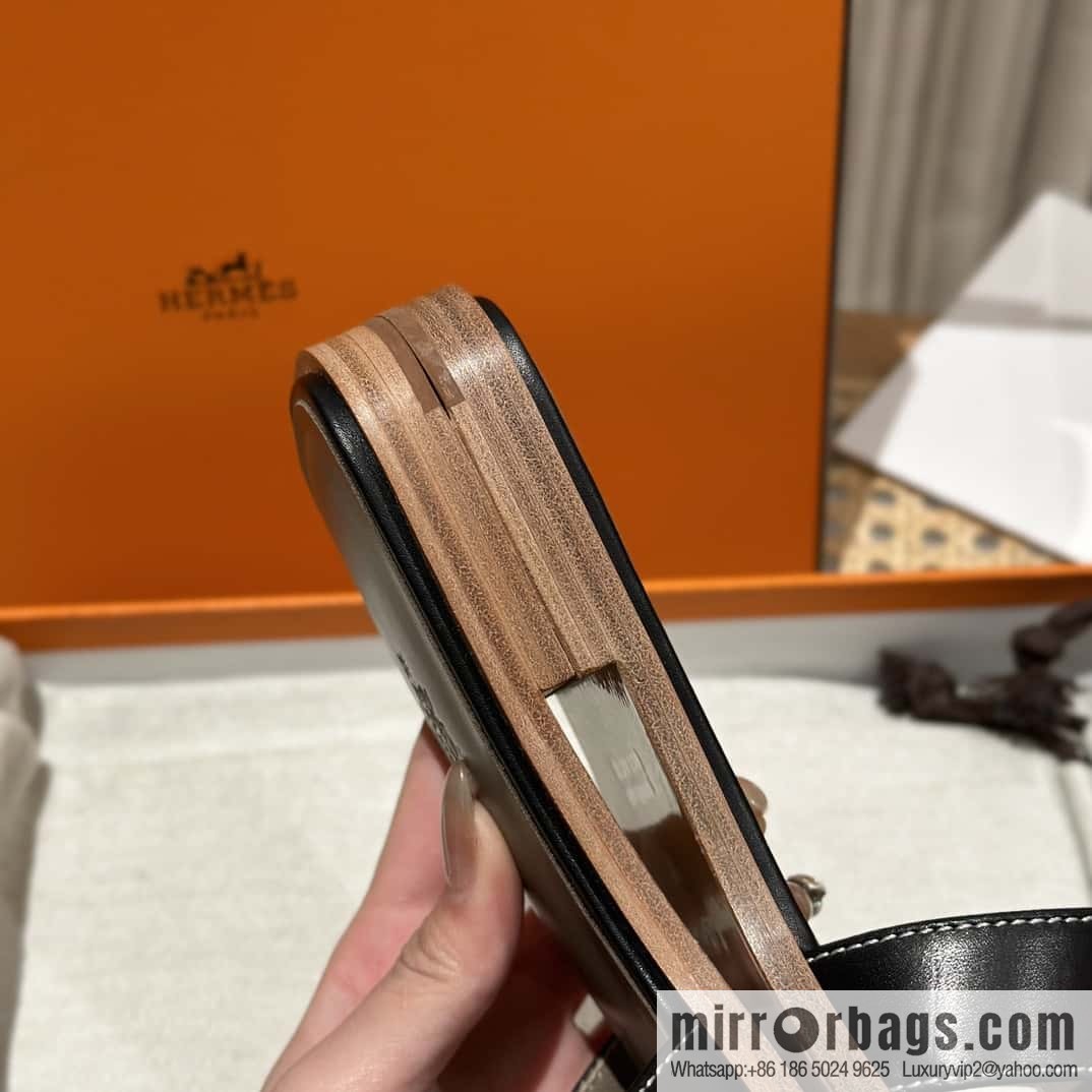 Hermès leather outsole H slippers