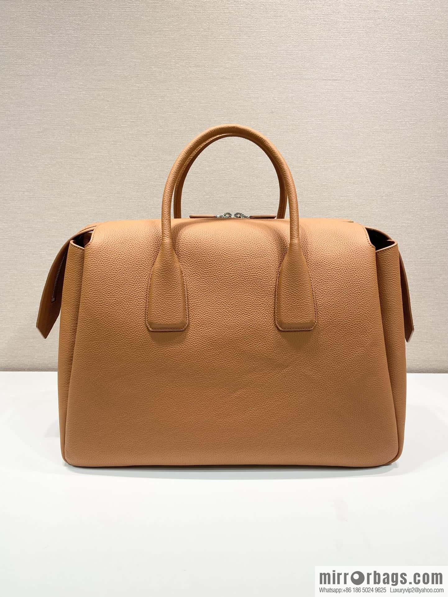 PRADA Prada double handle leather (fabric) travel bag 🎉 2VC035