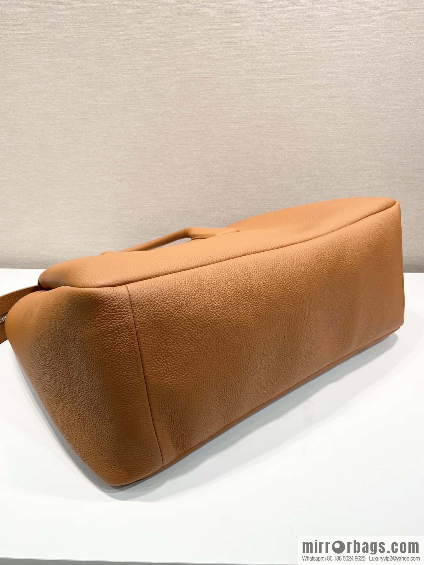 PRADA Prada double handle leather (fabric) travel bag 🎉 2VC035