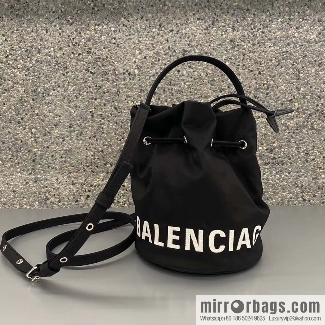 BALENCIAGA Balenciaga ultralight bucket bag