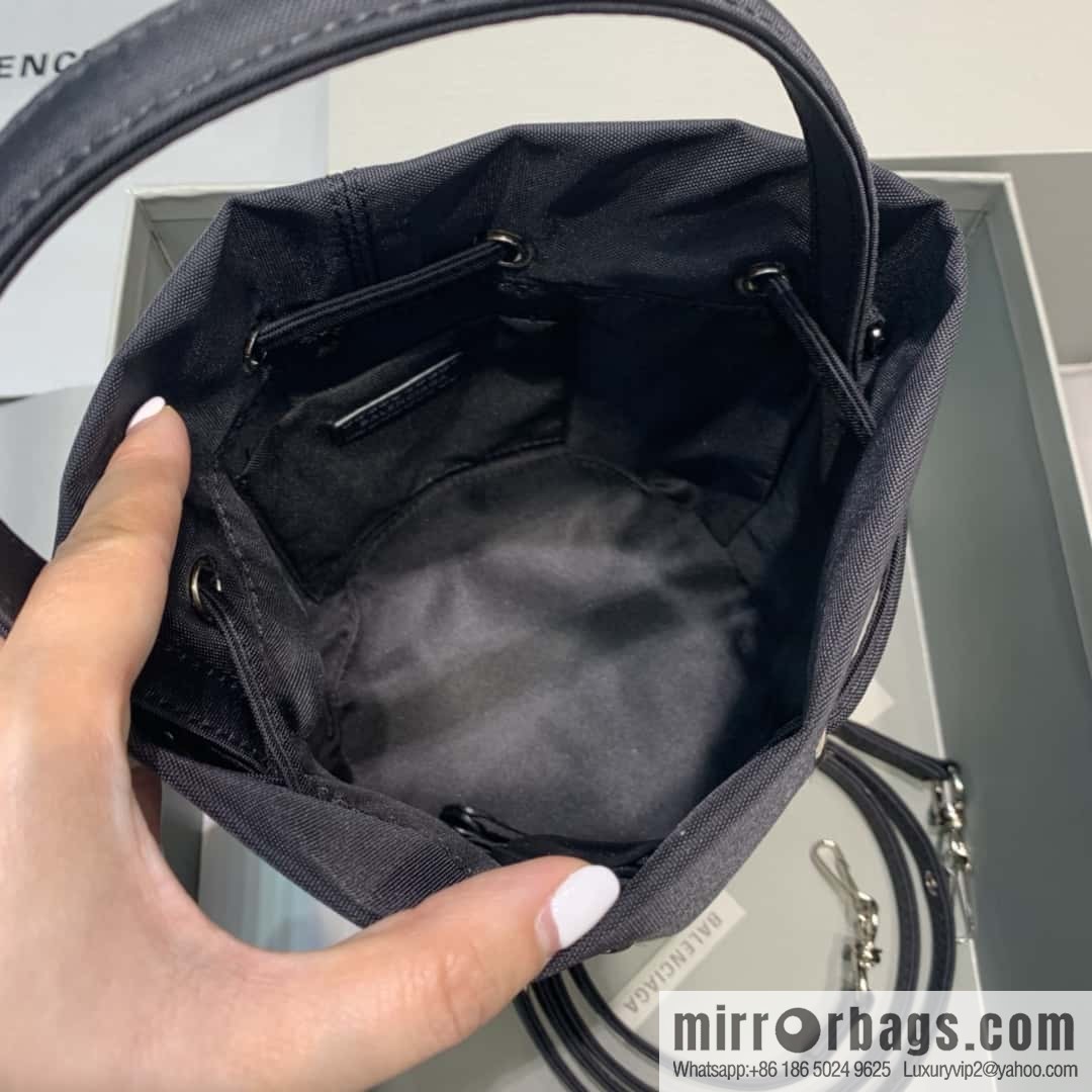 BALENCIAGA Balenciaga ultralight bucket bag