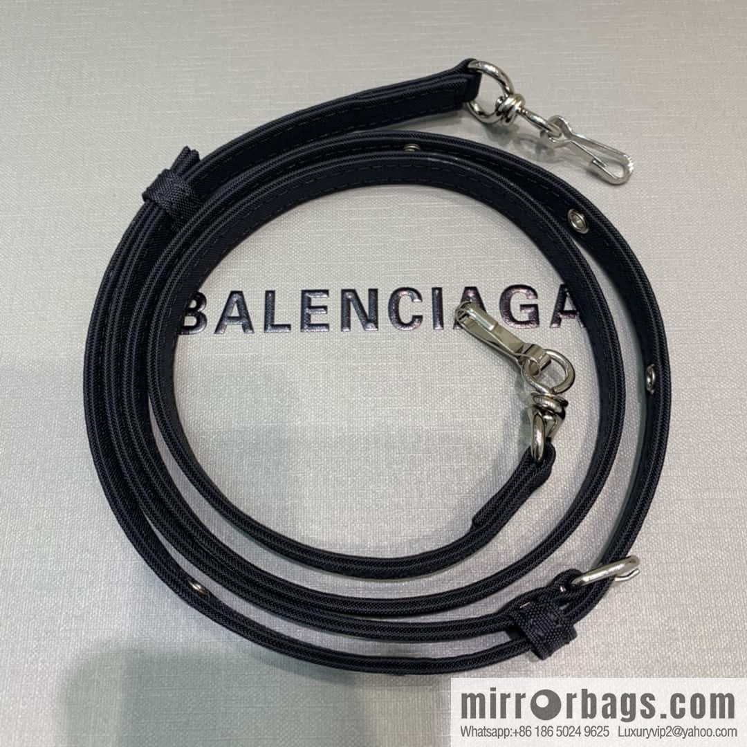 BALENCIAGA Balenciaga ultralight bucket bag