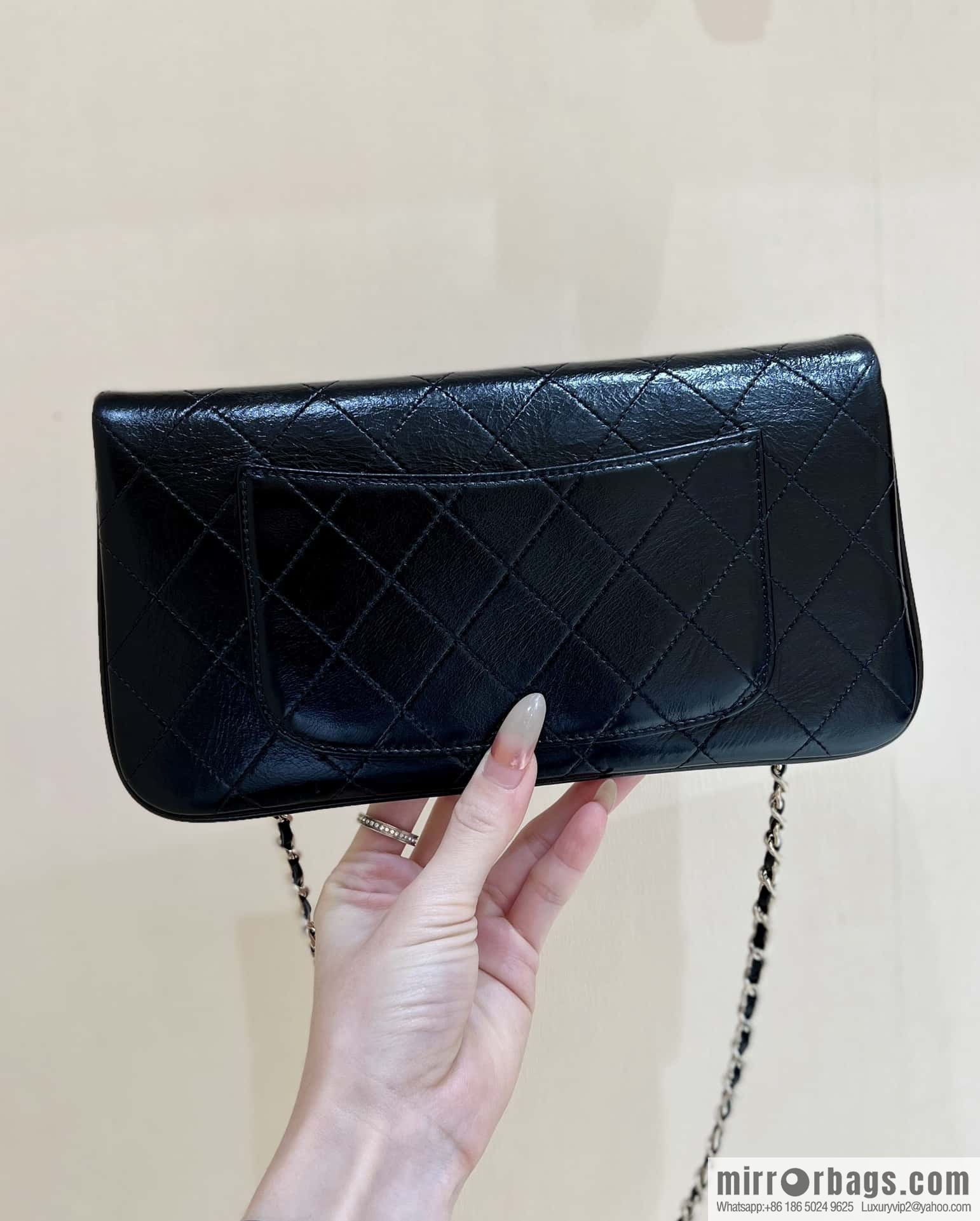 CHANEL Limited Edition Horizontal Folding 31bag AP3655