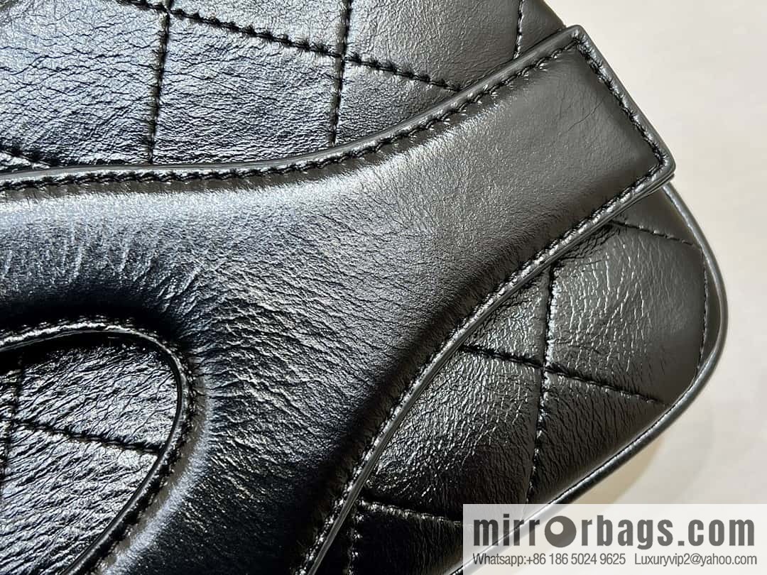 CHANEL Limited Edition Horizontal Folding 31bag AP3655