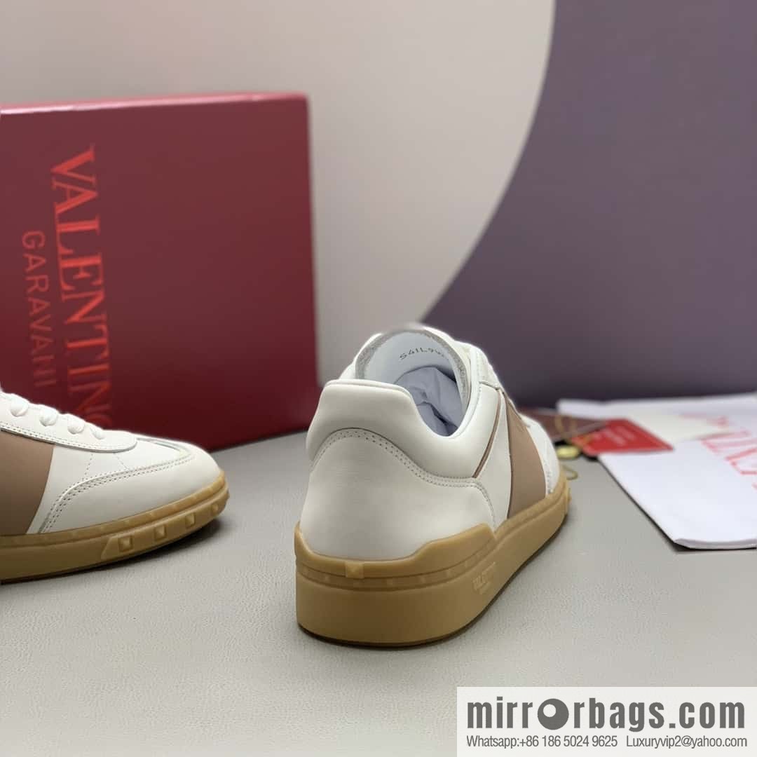 VALENTINO Valentino, men's low-top casual sneakers