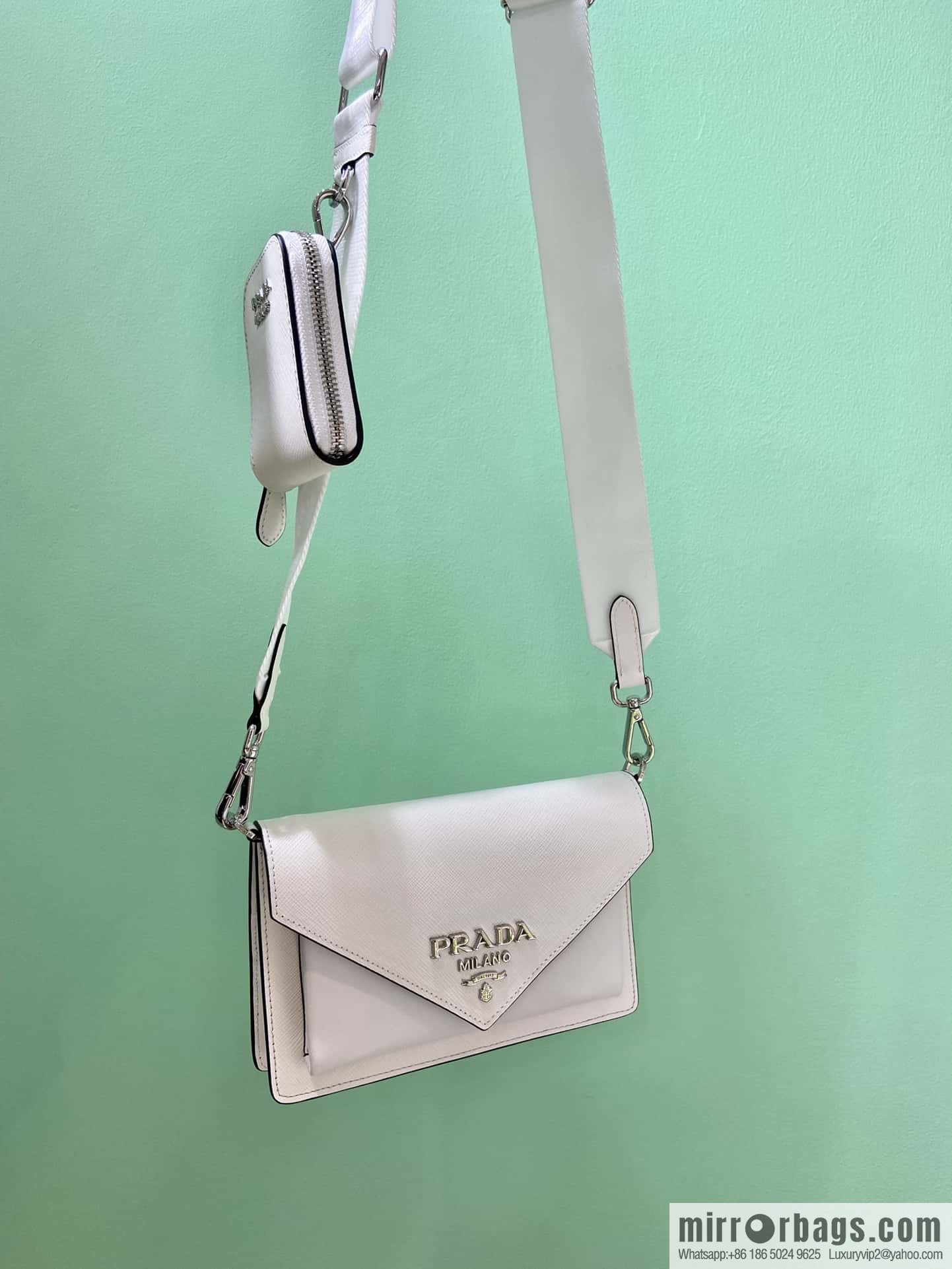 PRADA 🎉 new three-in-one 🎉 1BP020A 👏👏 new color😘