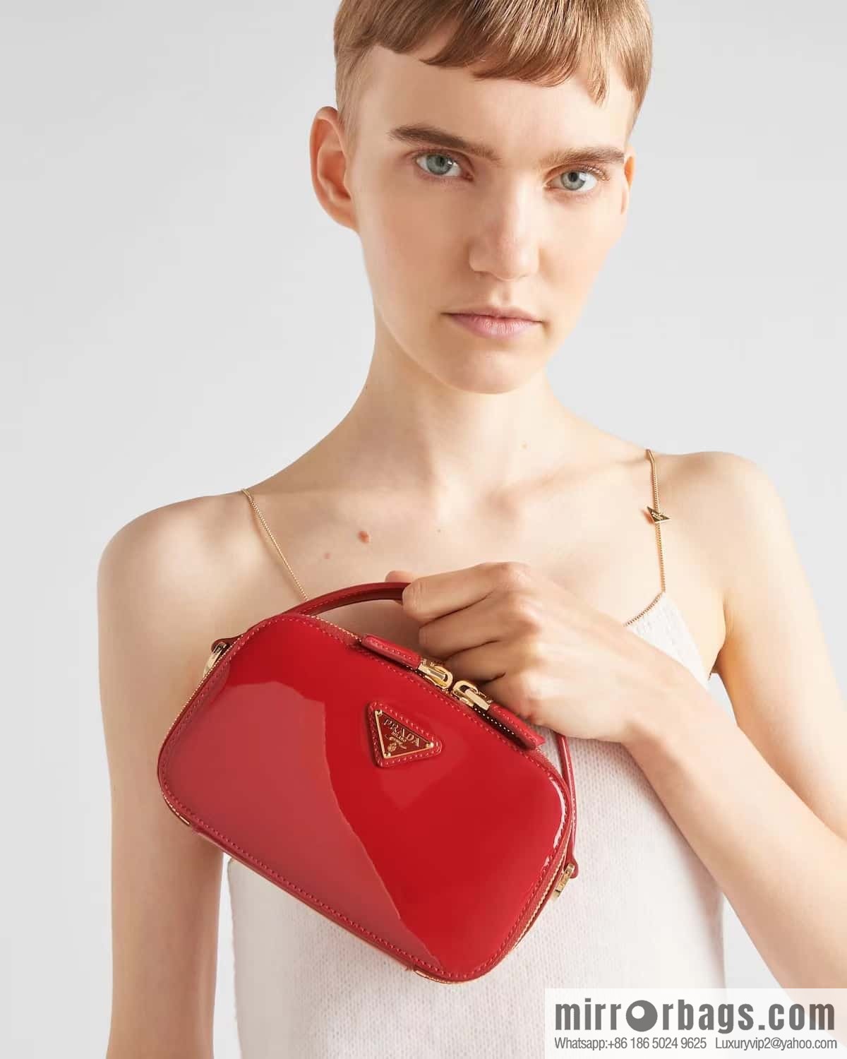 PRADA 🎉 new 🎉 1BH206 patent leather 🎉🎉 red