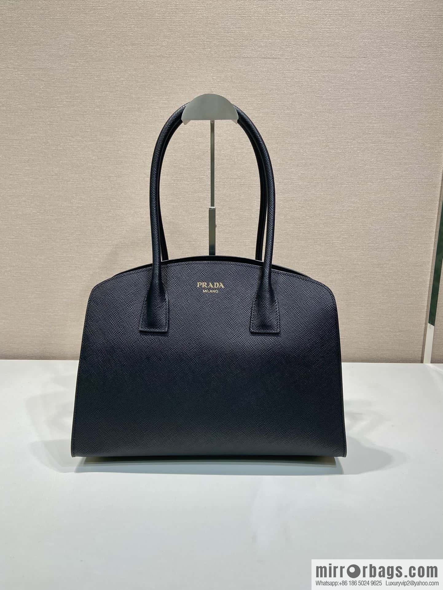 PRADA 🎉 new tote bag 🎉 1BG520 new product🎉🎉